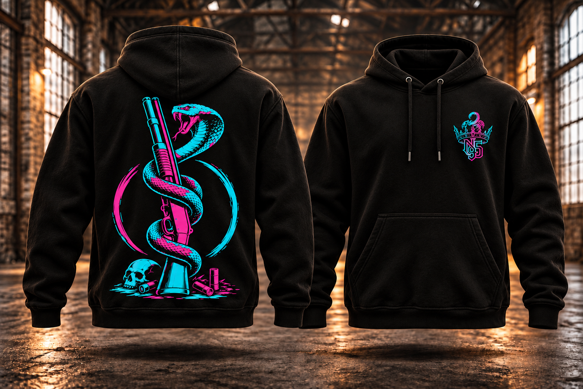 COBRA &amp; SHOTGUN · Türkis-Pink · Hoodie — Rückenmotiv und passendes Brustlogo auf schwebenden schwarzen Hoodies